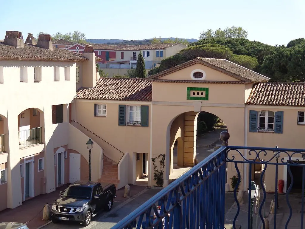 Port Grimaud Les Voiles 아파트 0*,