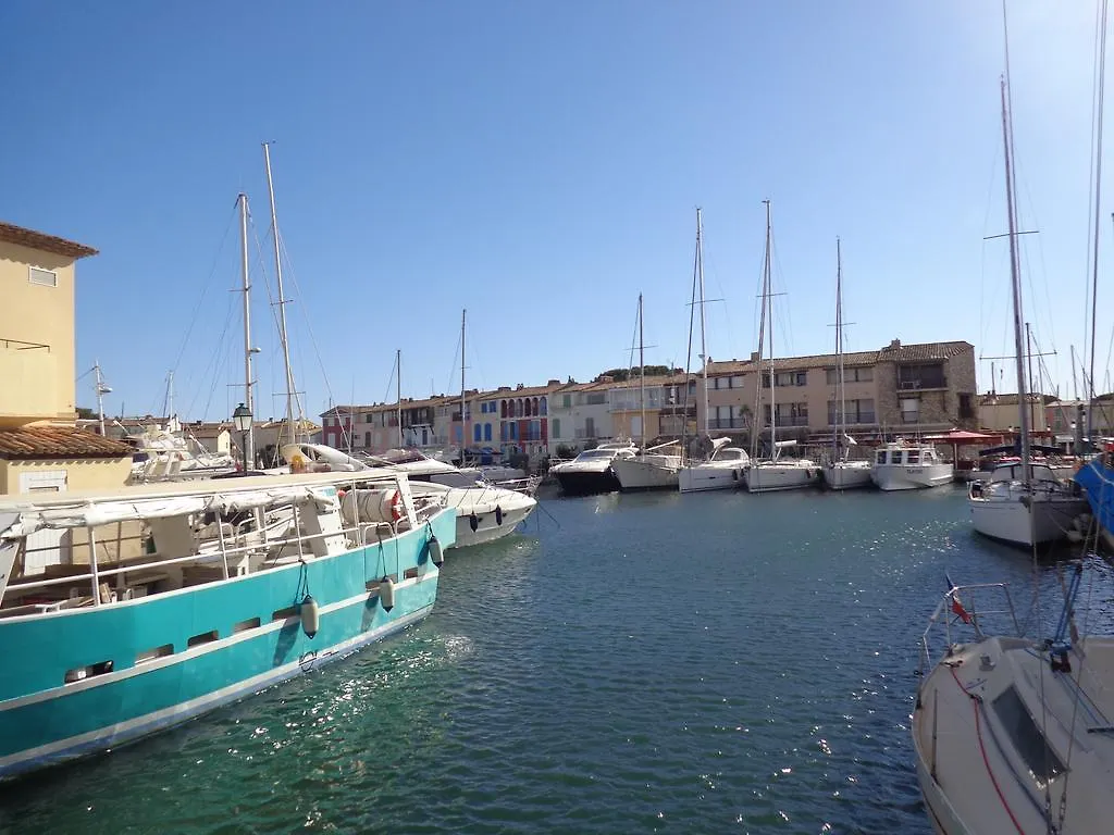 Port Grimaud Les Voiles 아파트